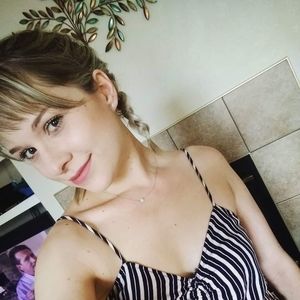 Meet your Posher, Christin